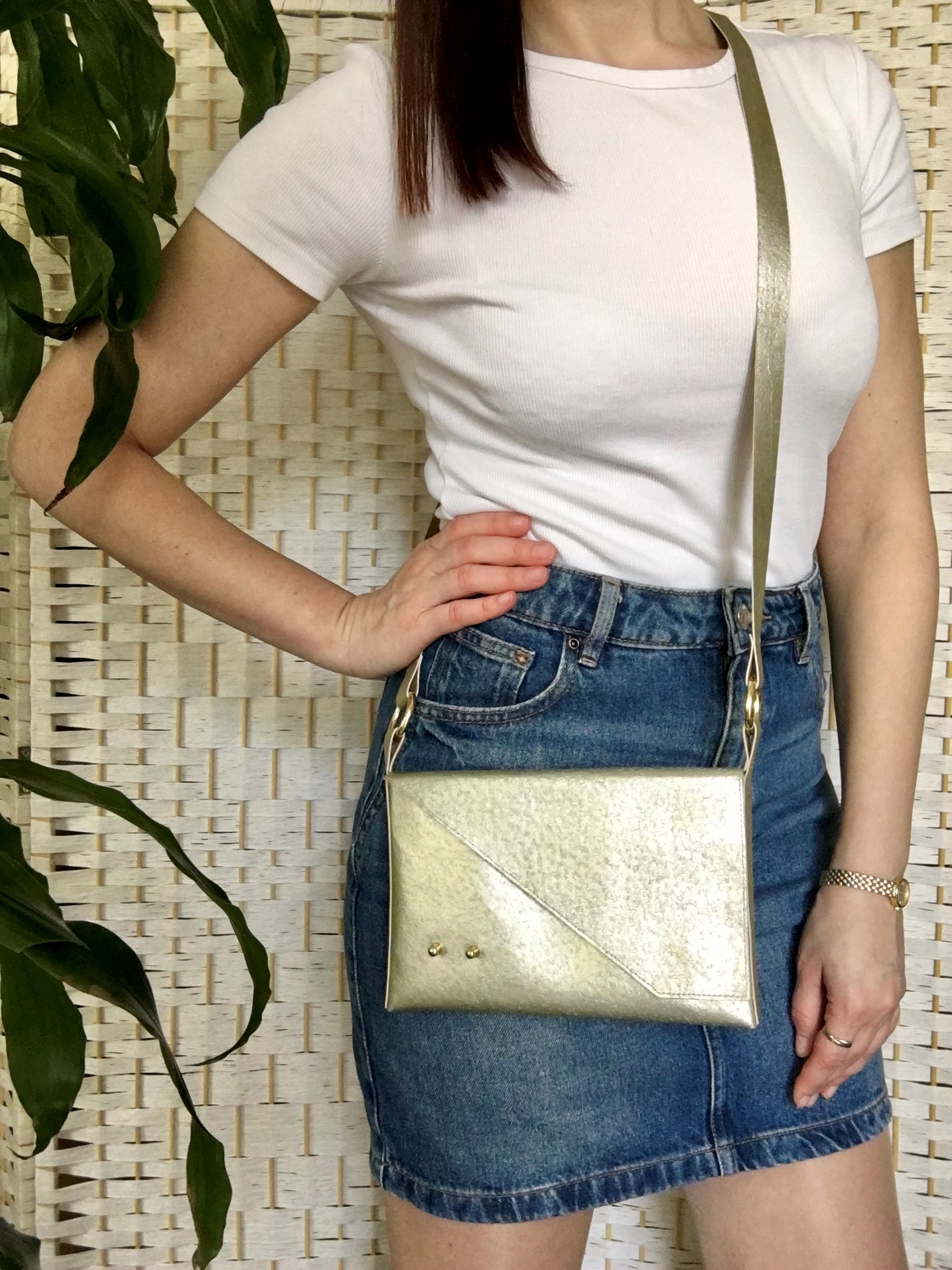 Basic Parafa Crossbody Táska - Arany — 9. nézet