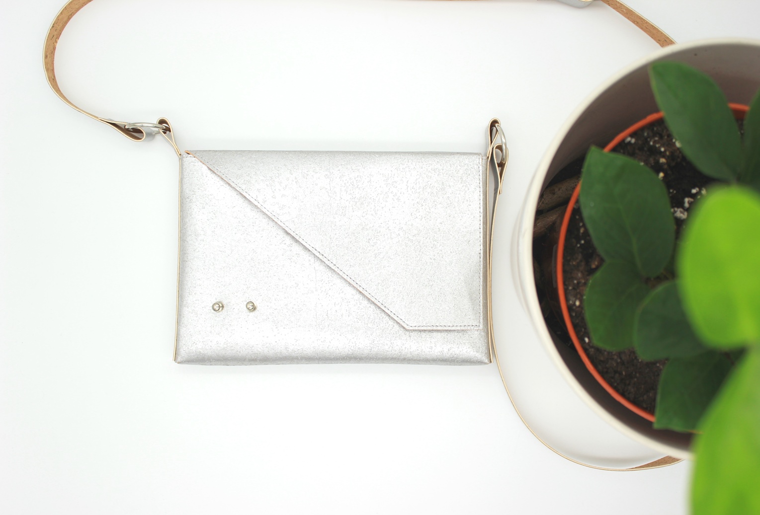 Basic Parafa Crossbody Táska - Ezüst — 7. nézet